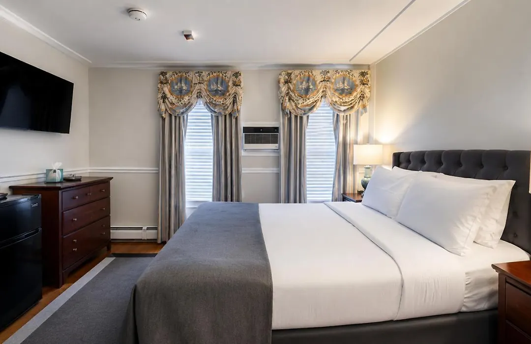Bellevue House-1